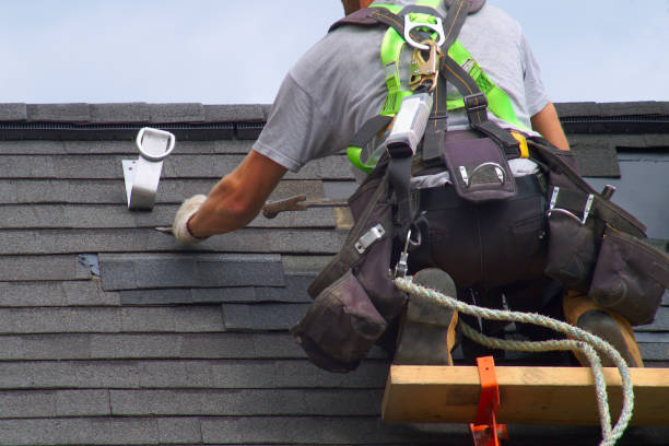 Roof Gutter Cleaning in Rodeo, CA